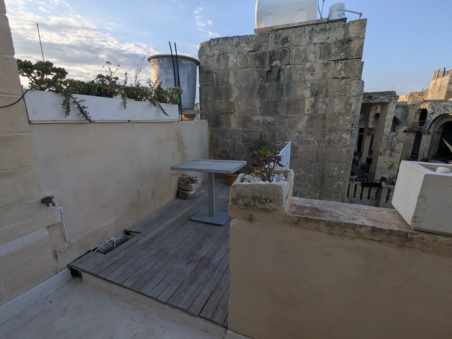 Rooftop terrace overview